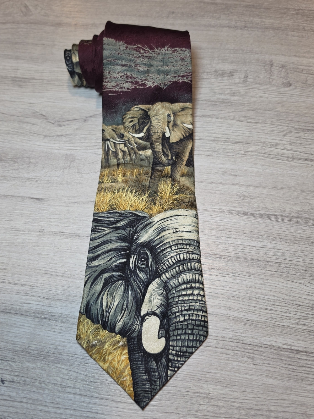 Vintage Endangered Species African Elephant Necktie Men's 100% Silk 57 Inches